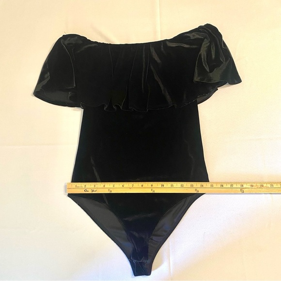 Lavender Field Sz Large Black Velvet Bodysuit - Picture 6 of 6
